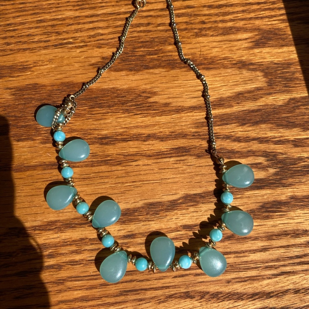 Elegant Blue Beaded Necklace
